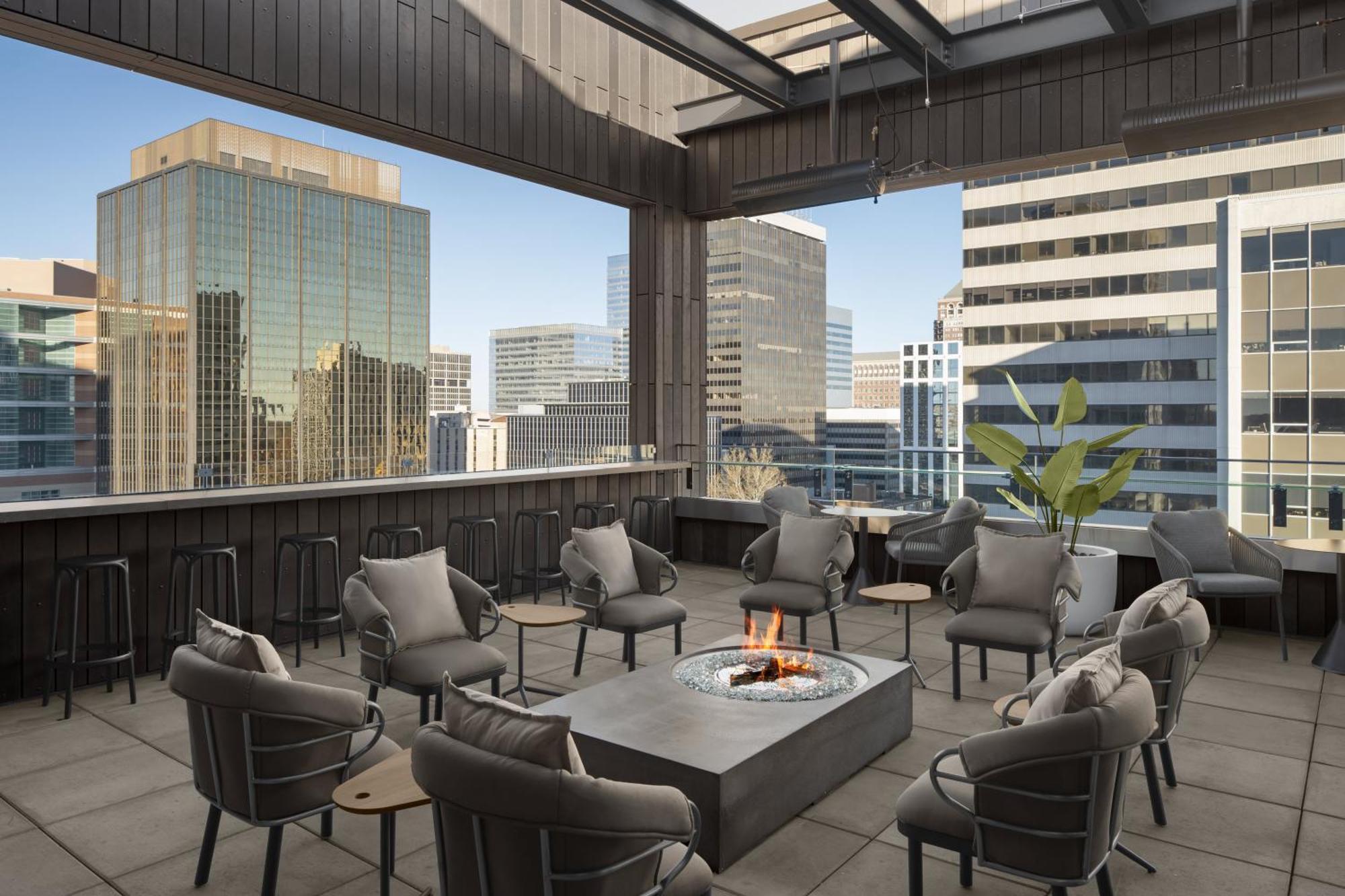 Ac Hotel By Marriott St. Louis Clayton Eksteriør bilde
